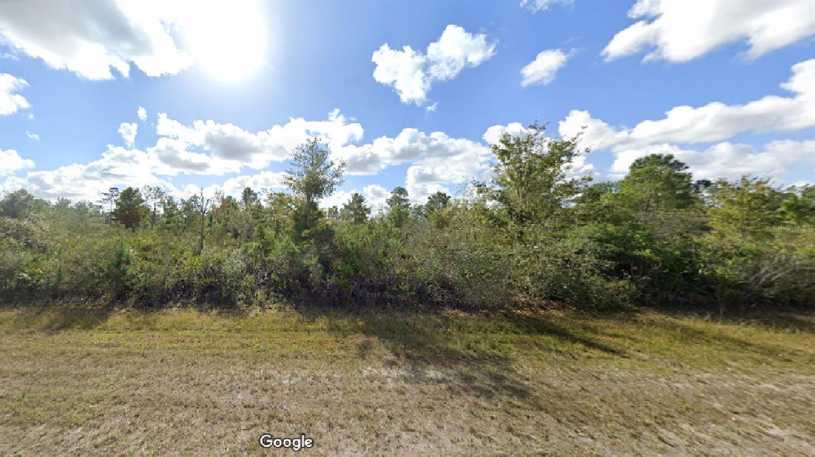 Listing Details for 208 Indian Lake Drive, INDIAN LAKE ESTATES, FL 33855