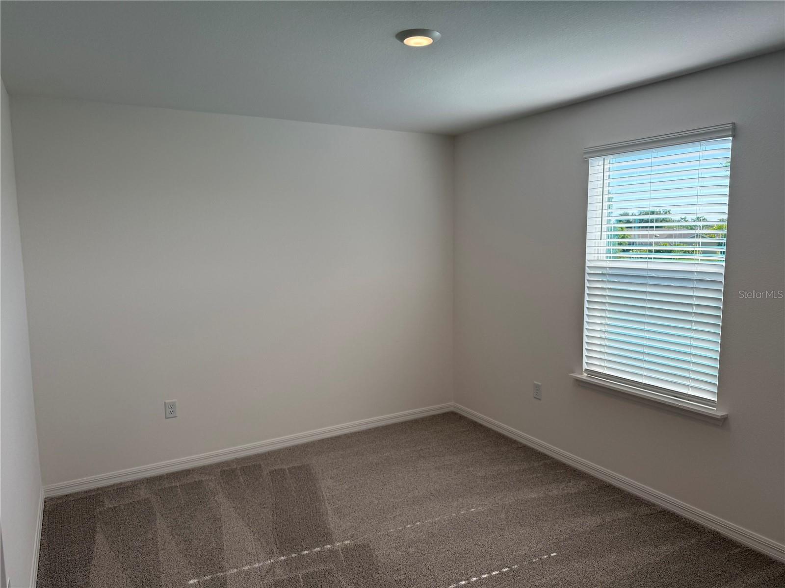 Image 19 of 26 For 25242 Paraguay Street