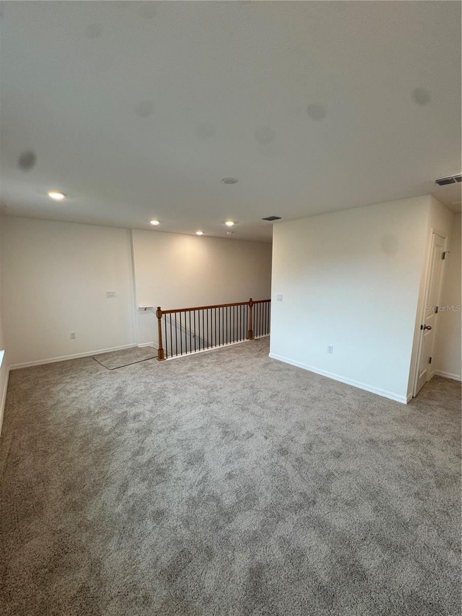 Image 8 of 13 For 25242 Paraguay Street