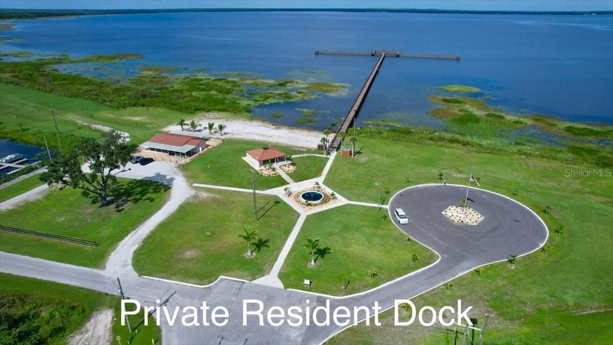 Image 9 of 20 For 423 Oleander Drive