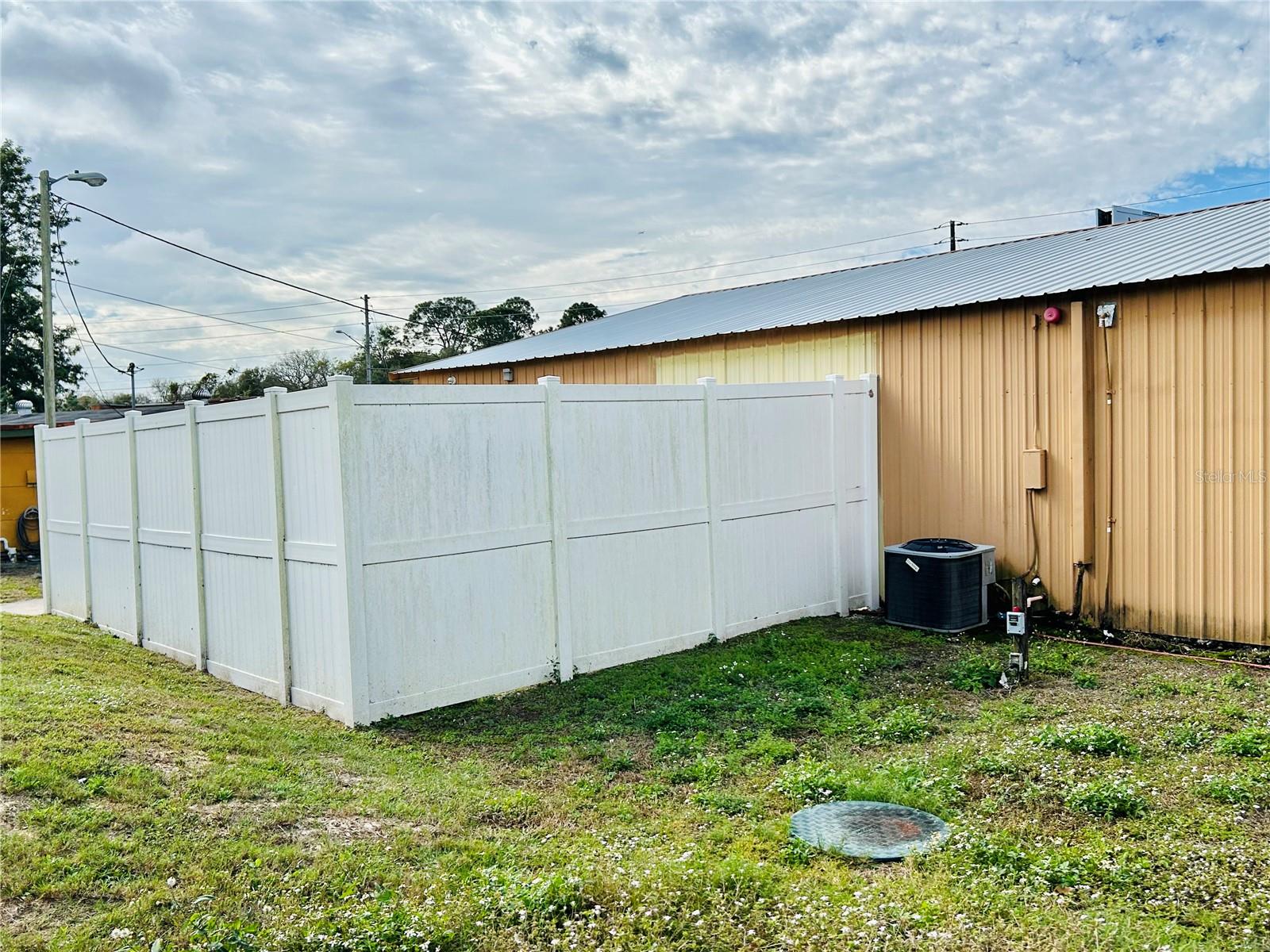 Image 8 of 15 For 3377 Forsyth Road