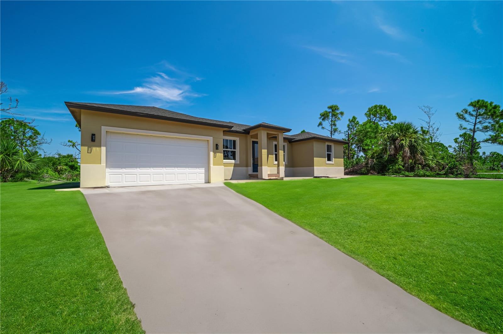 Image 4 of 26 For Xx 15101 Brainbridge Circle