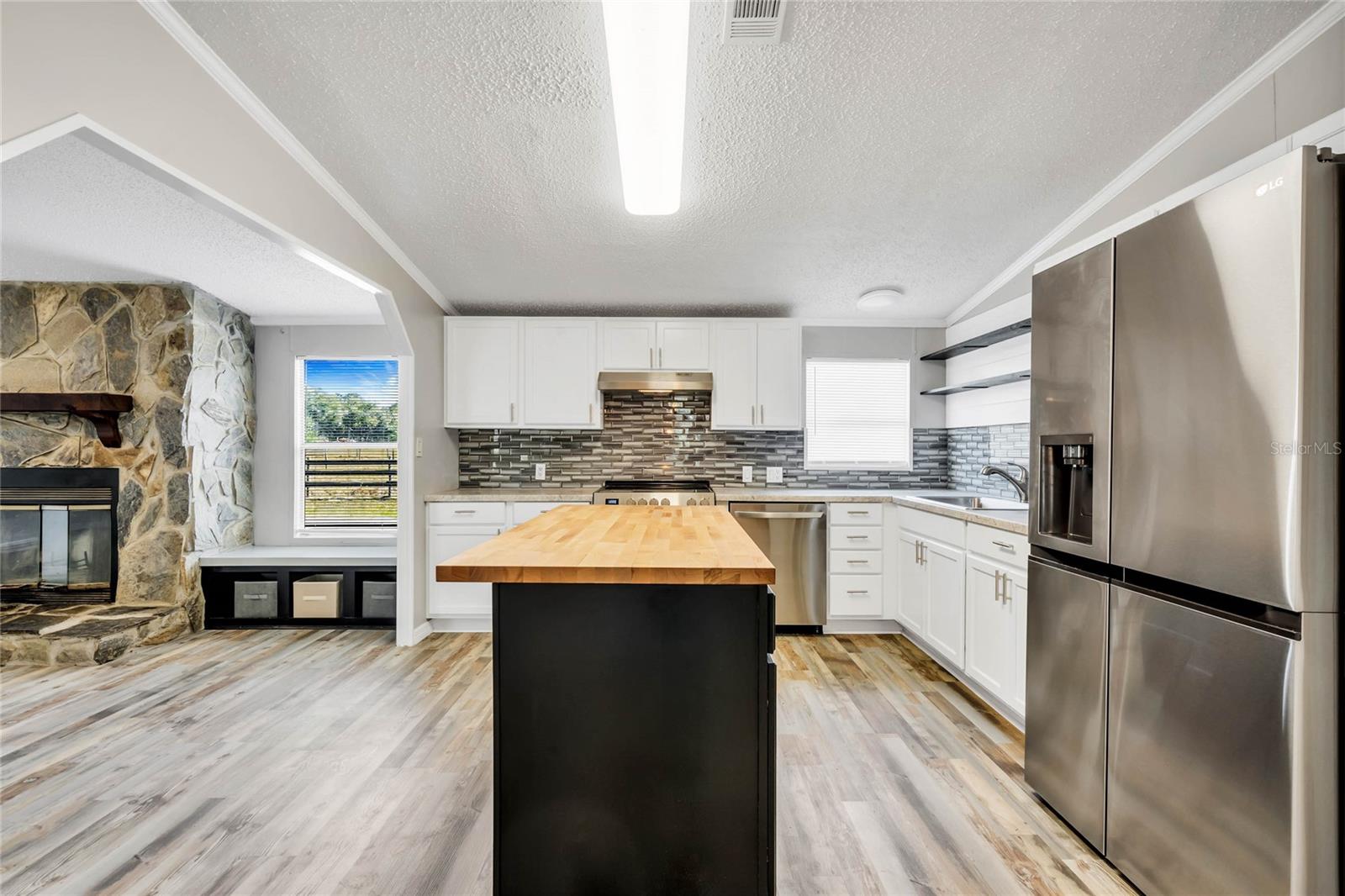 Image 3 of 23 For 26634 June Avenue