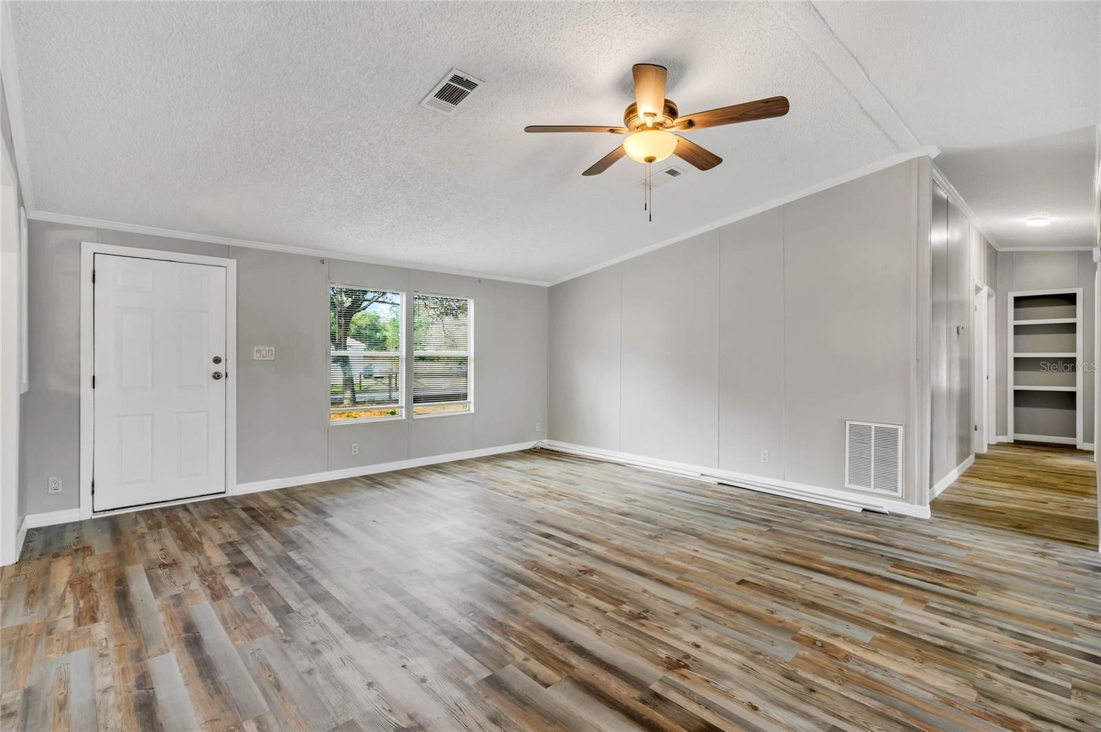 Image 6 of 23 For 26634 June Avenue