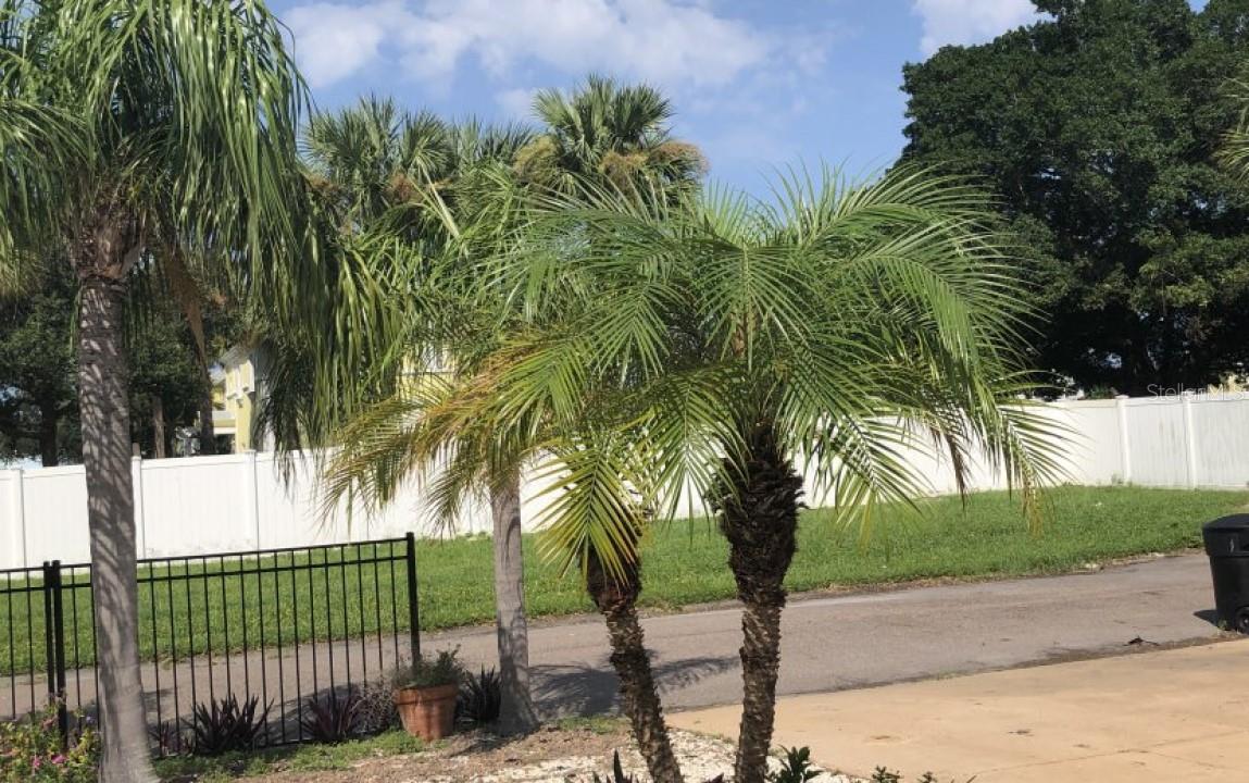 Image 19 of 26 For 3680 Whiting Drive Se