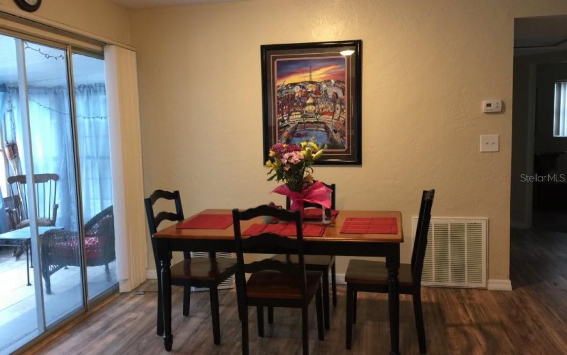 Image 23 of 26 For 3680 Whiting Drive Se