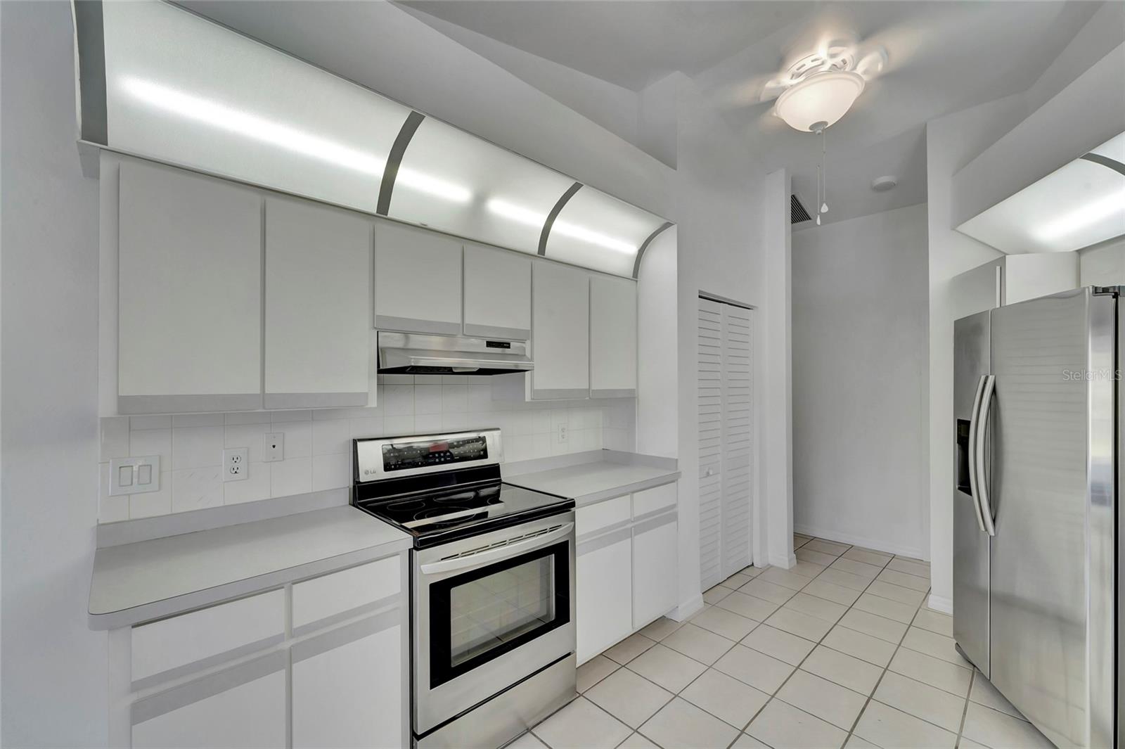 Image 15 of 51 For 4058 Kinney Street