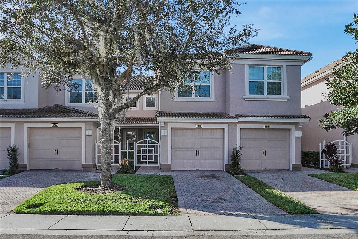 Details for 8316 Fontera Drive, DAVENPORT, FL 33896