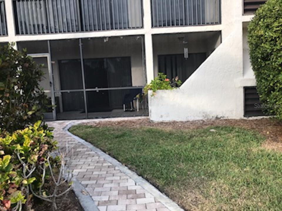 Image 5 of 12 For 6114 43rd Street W 106e