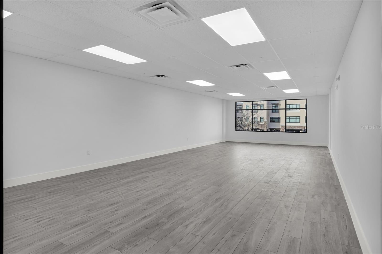 Image 7 of 14 For 13564 Village Park Drive O-215