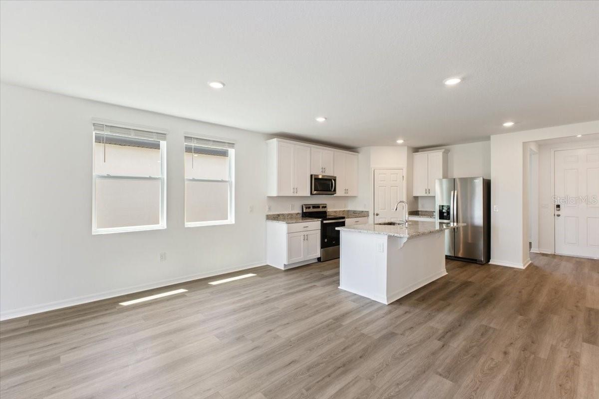 Image 20 of 25 For 1163 Foreshore Lane