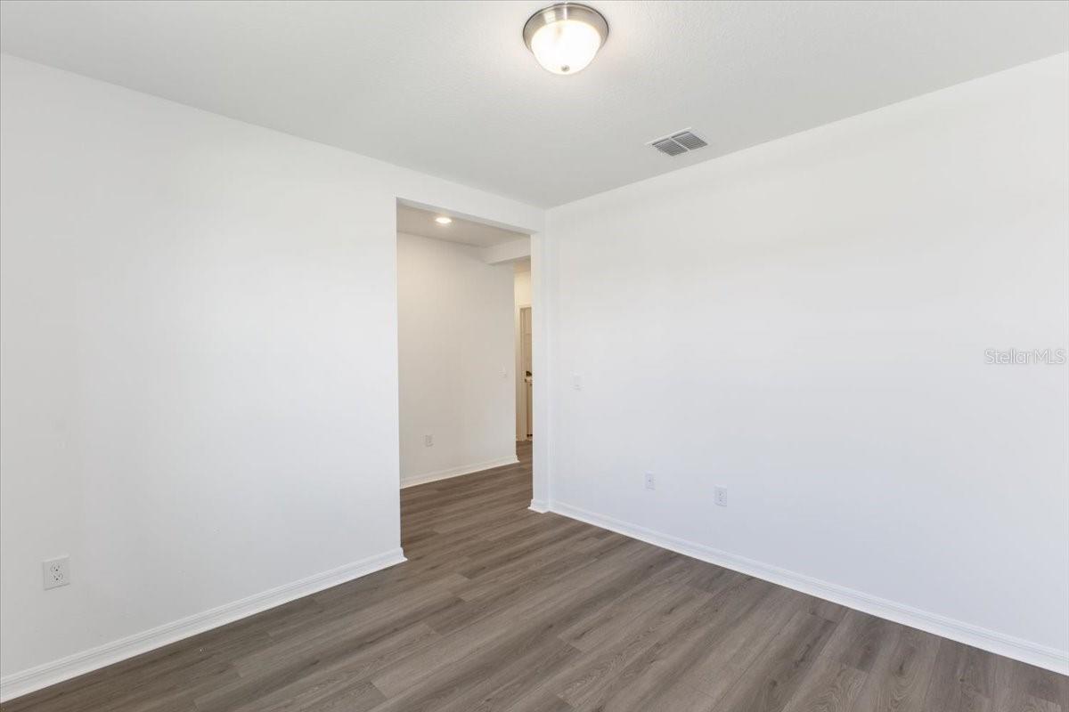Image 3 of 25 For 1163 Foreshore Lane
