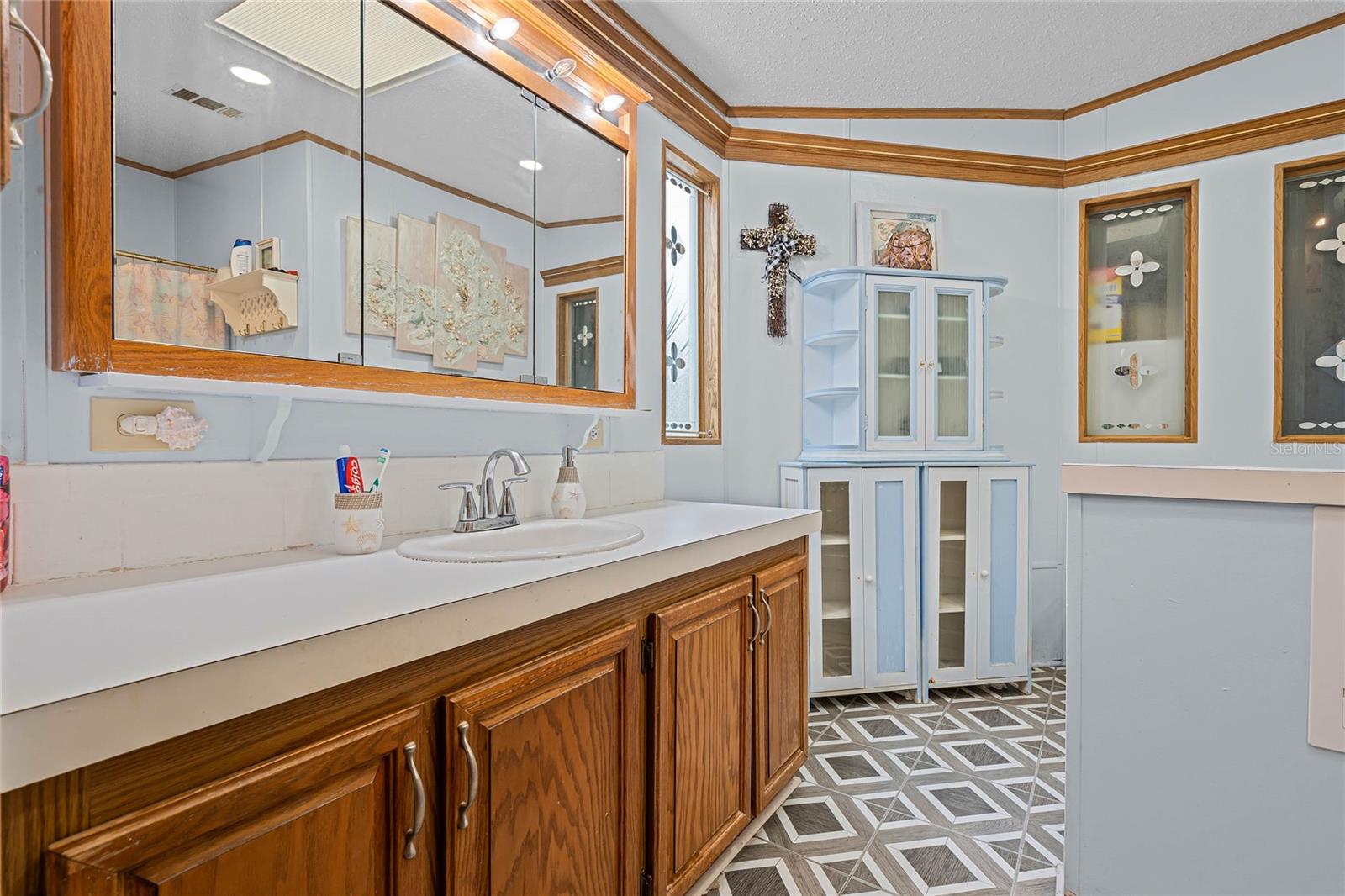 Image 15 of 28 For 7675 County Road 109e