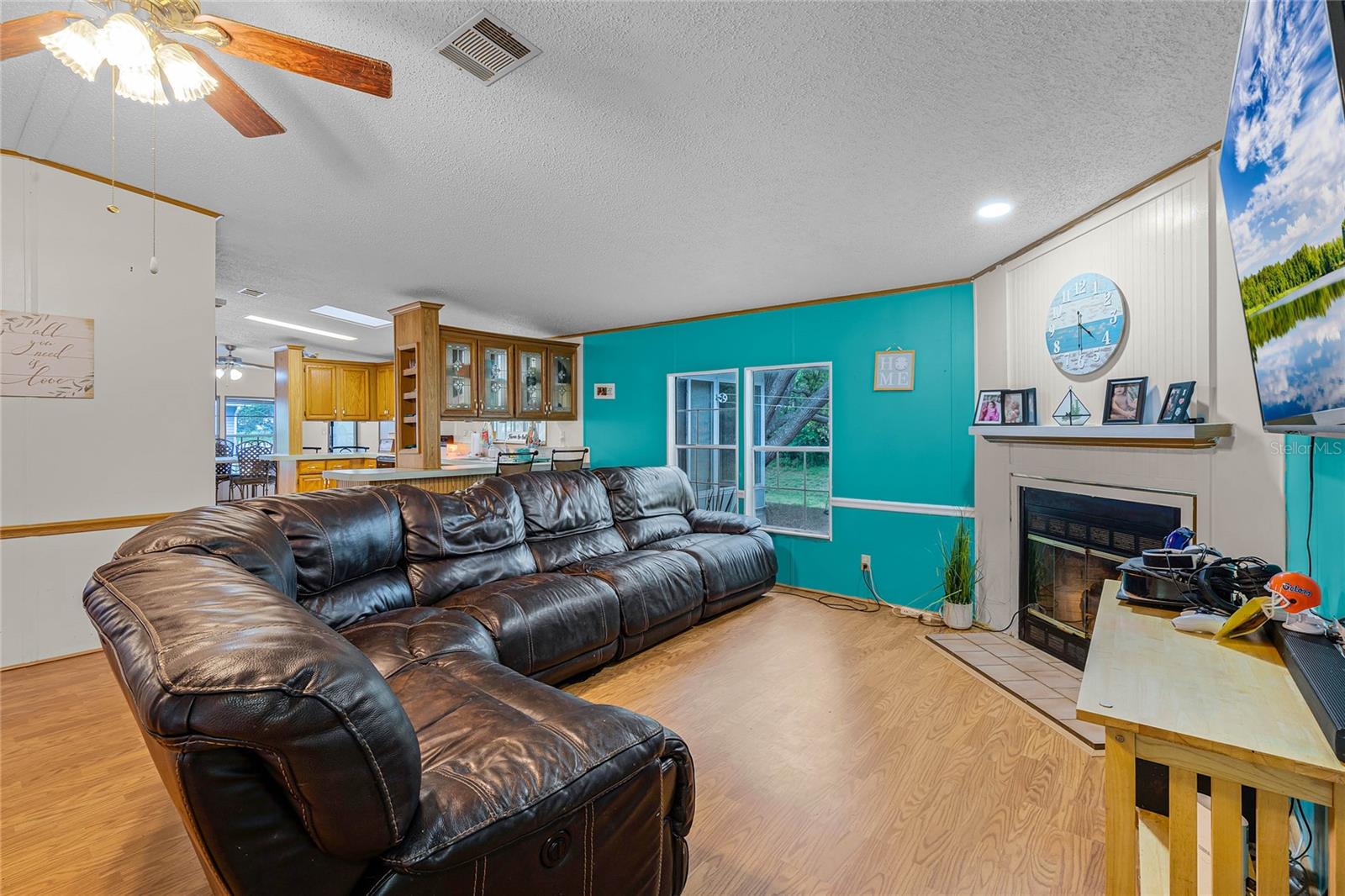 Image 6 of 28 For 7675 County Road 109e