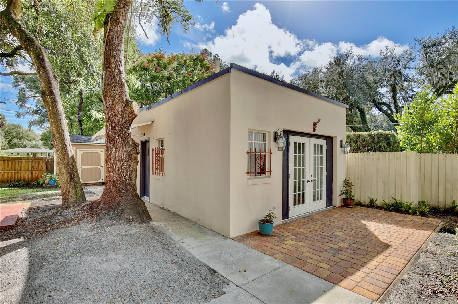 Image 39 of 45 For 2019 Park Avenue