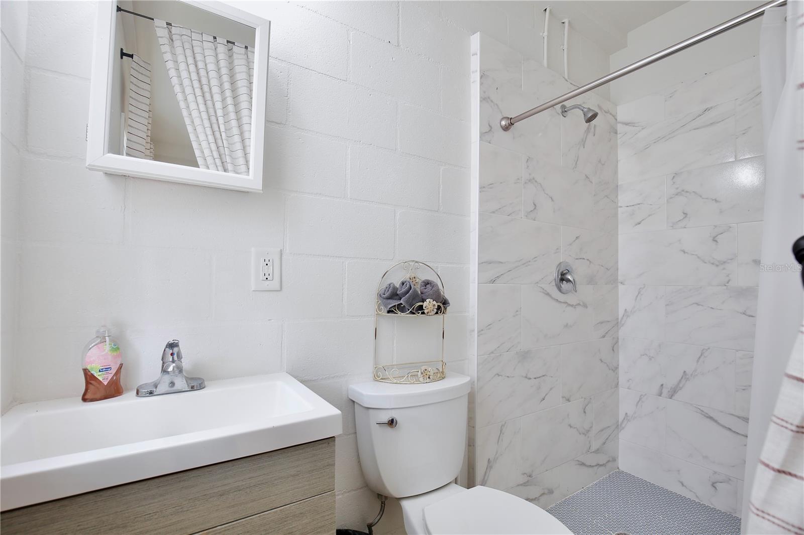 Image 45 of 45 For 2019 Park Avenue