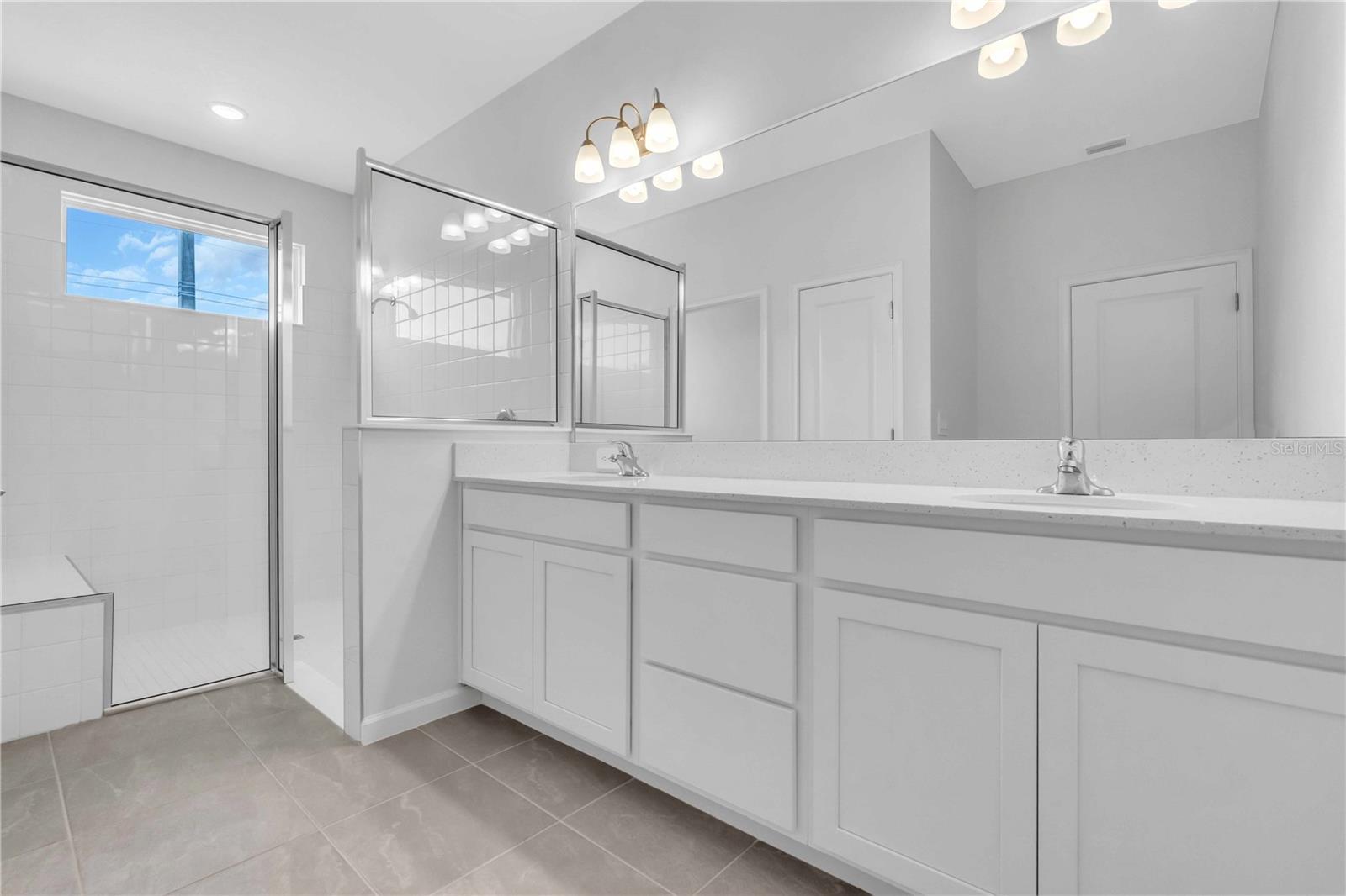 Image 18 of 18 For 9577 Vibrant Lane