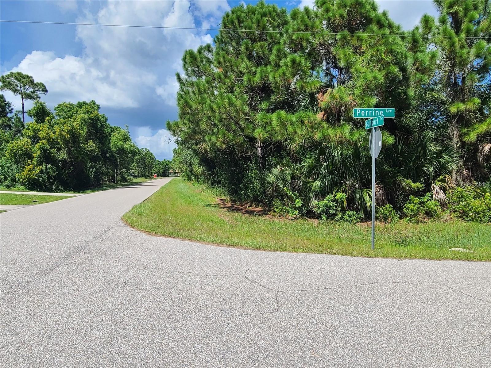Details for 5549 Gulfport Terrace, PORT CHARLOTTE, FL 33981