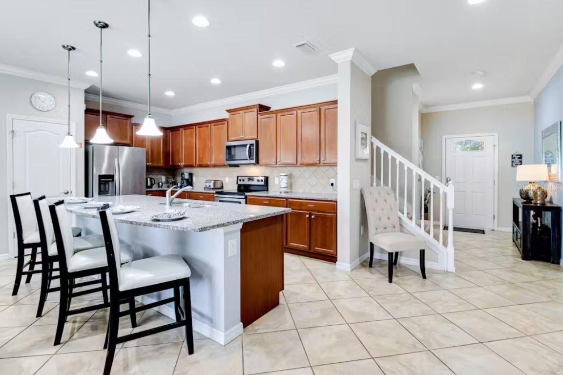Image 10 of 46 For 2054 Rome Drive