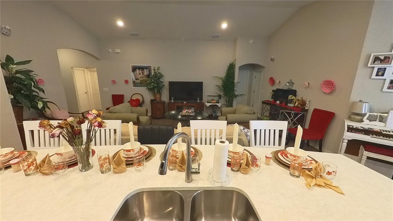 Image 16 of 29 For 2586 San Marco Way