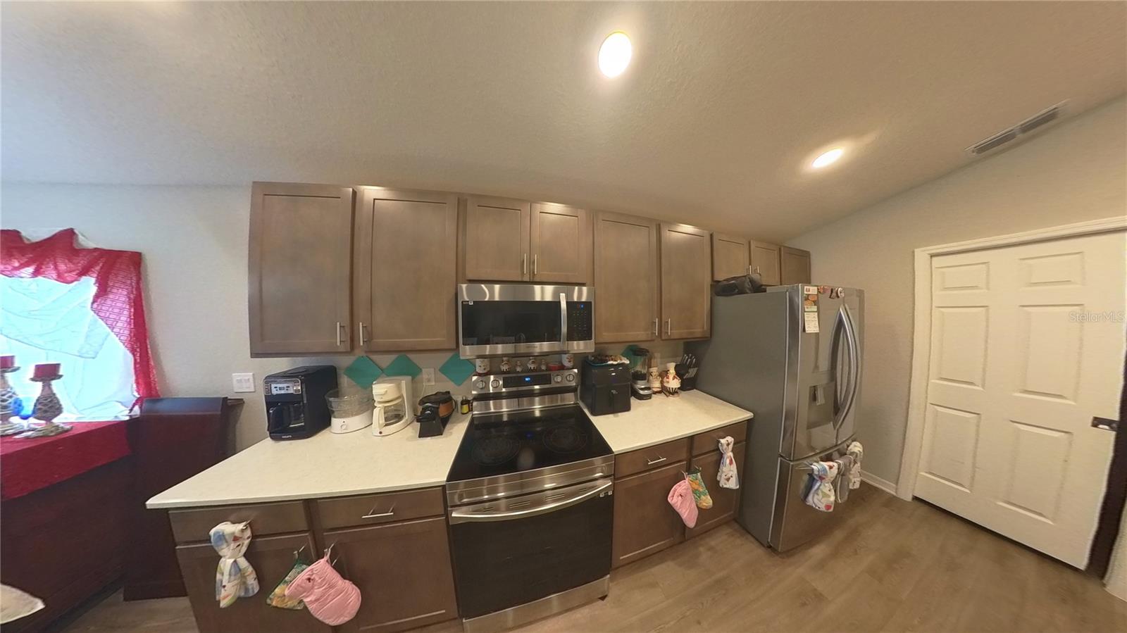 Image 17 of 29 For 2586 San Marco Way