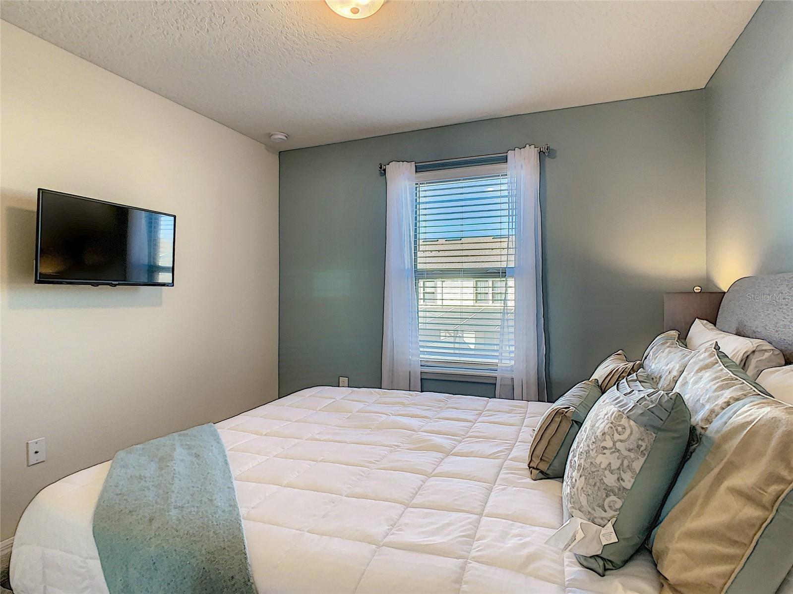 Image 41 of 100 For 2430 Tangier Drive