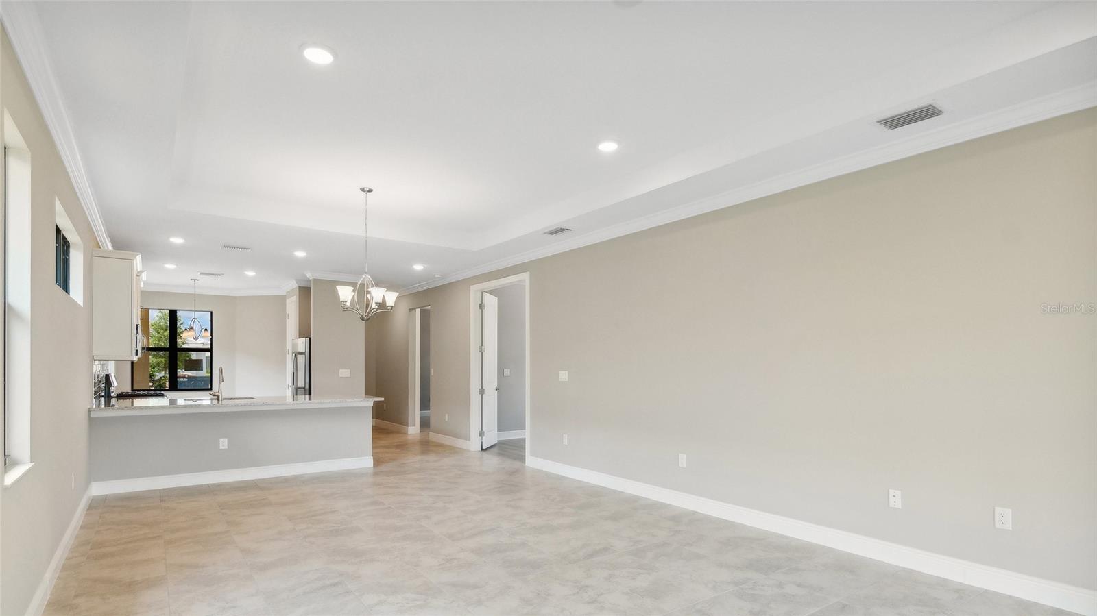 Image 7 of 63 For 4915 Carova Way