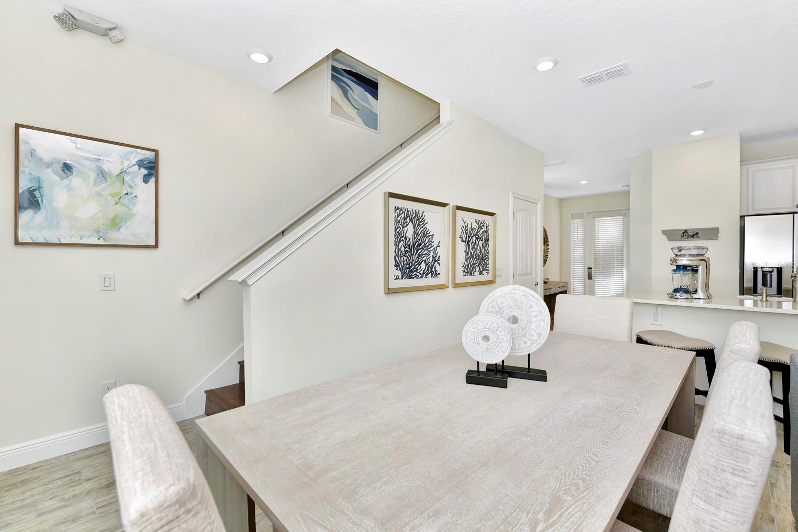 Image 10 of 43 For 8103 Coconut Place