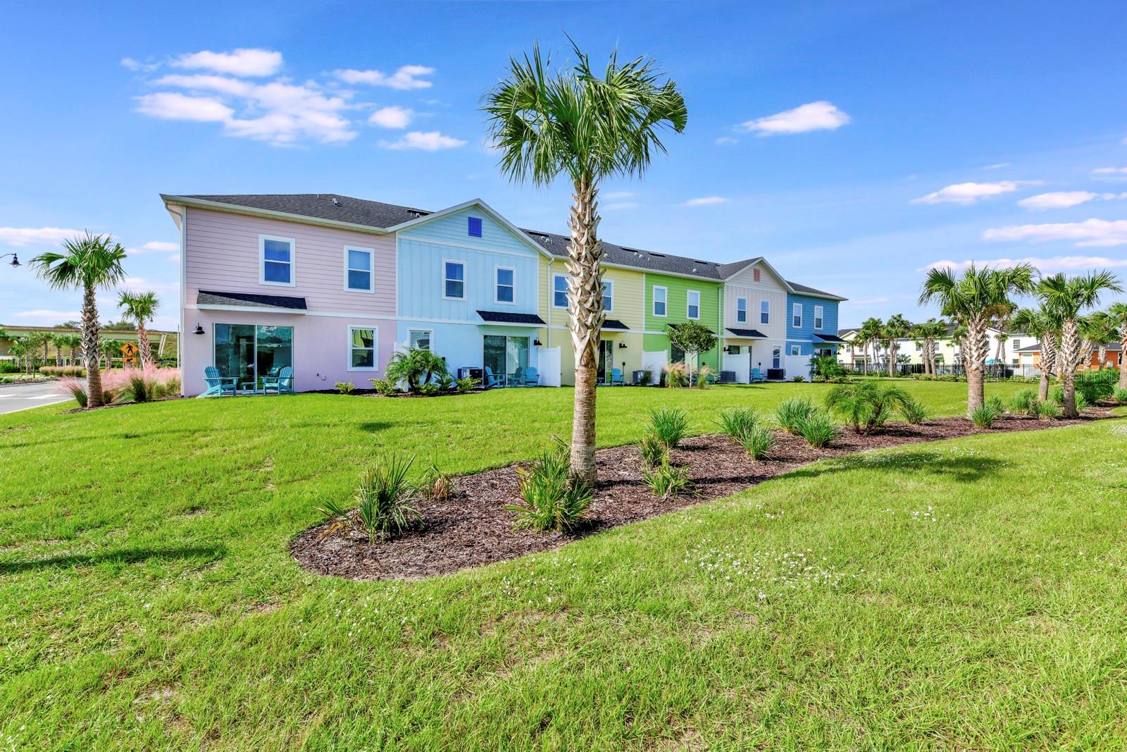 Image 6 of 43 For 8103 Coconut Place