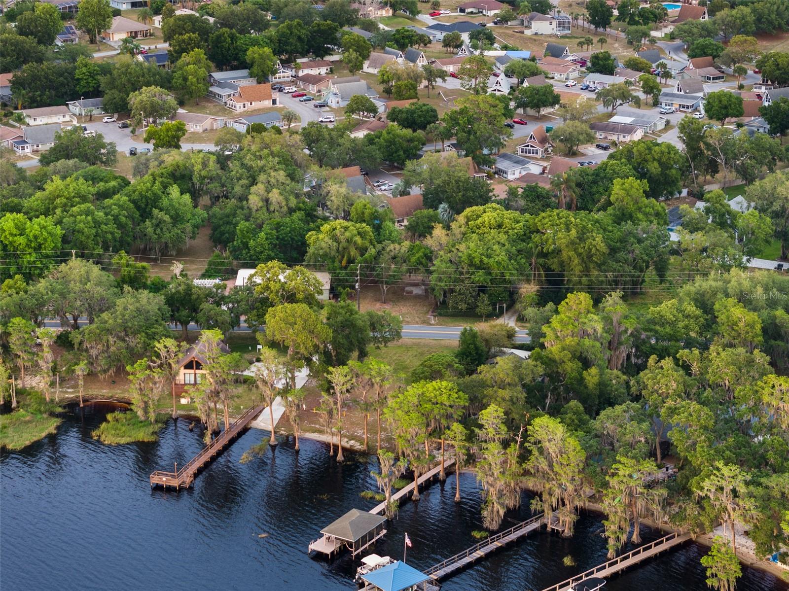 Image 11 of 22 For Lake Louisa Road