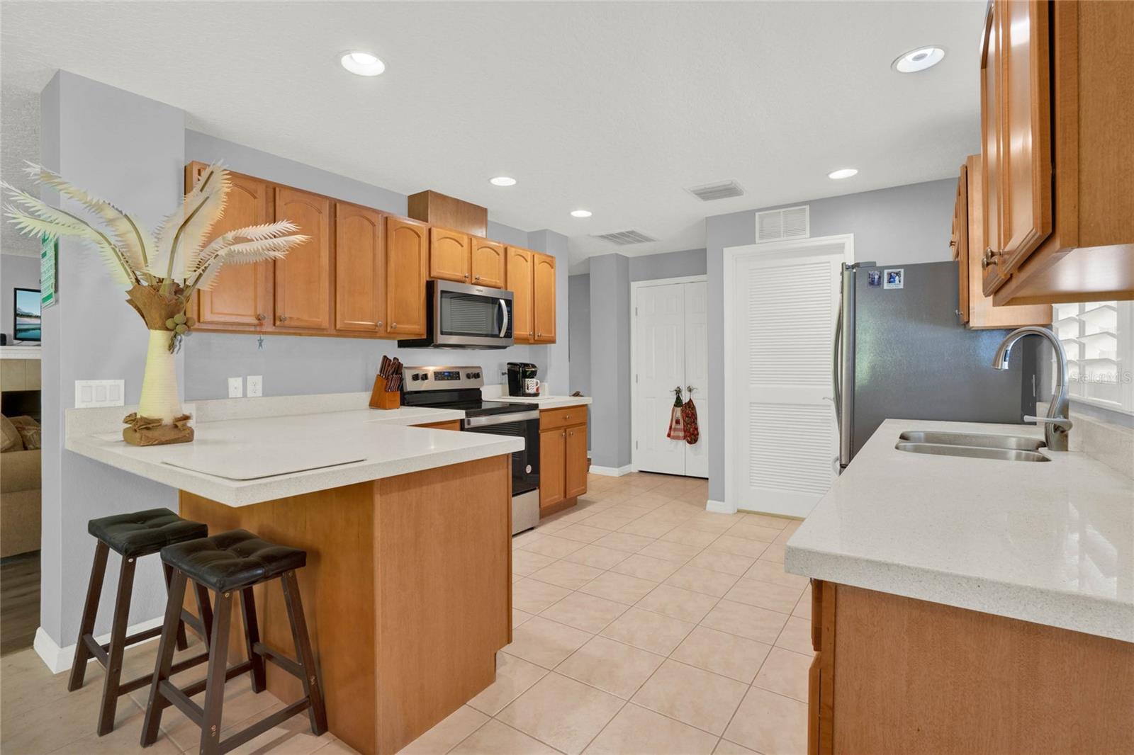 Image 16 of 53 For 4223 Arlington Ridge Boulevard