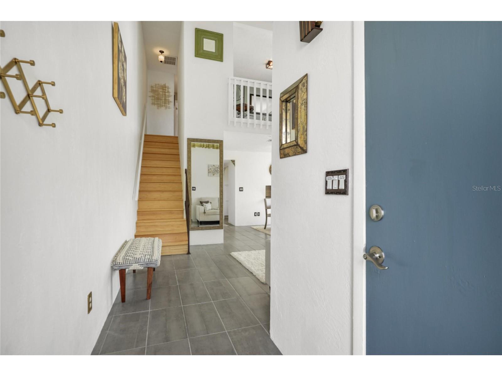 Image 3 of 44 For 59 Chippingwood Lane