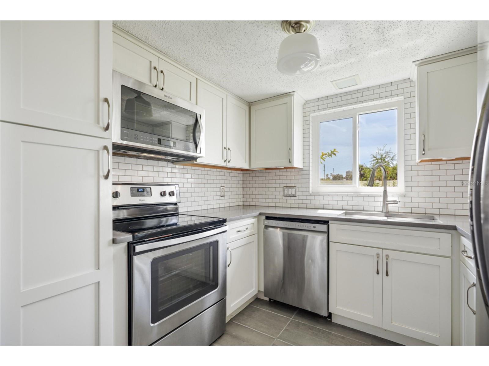 Image 9 of 44 For 59 Chippingwood Lane