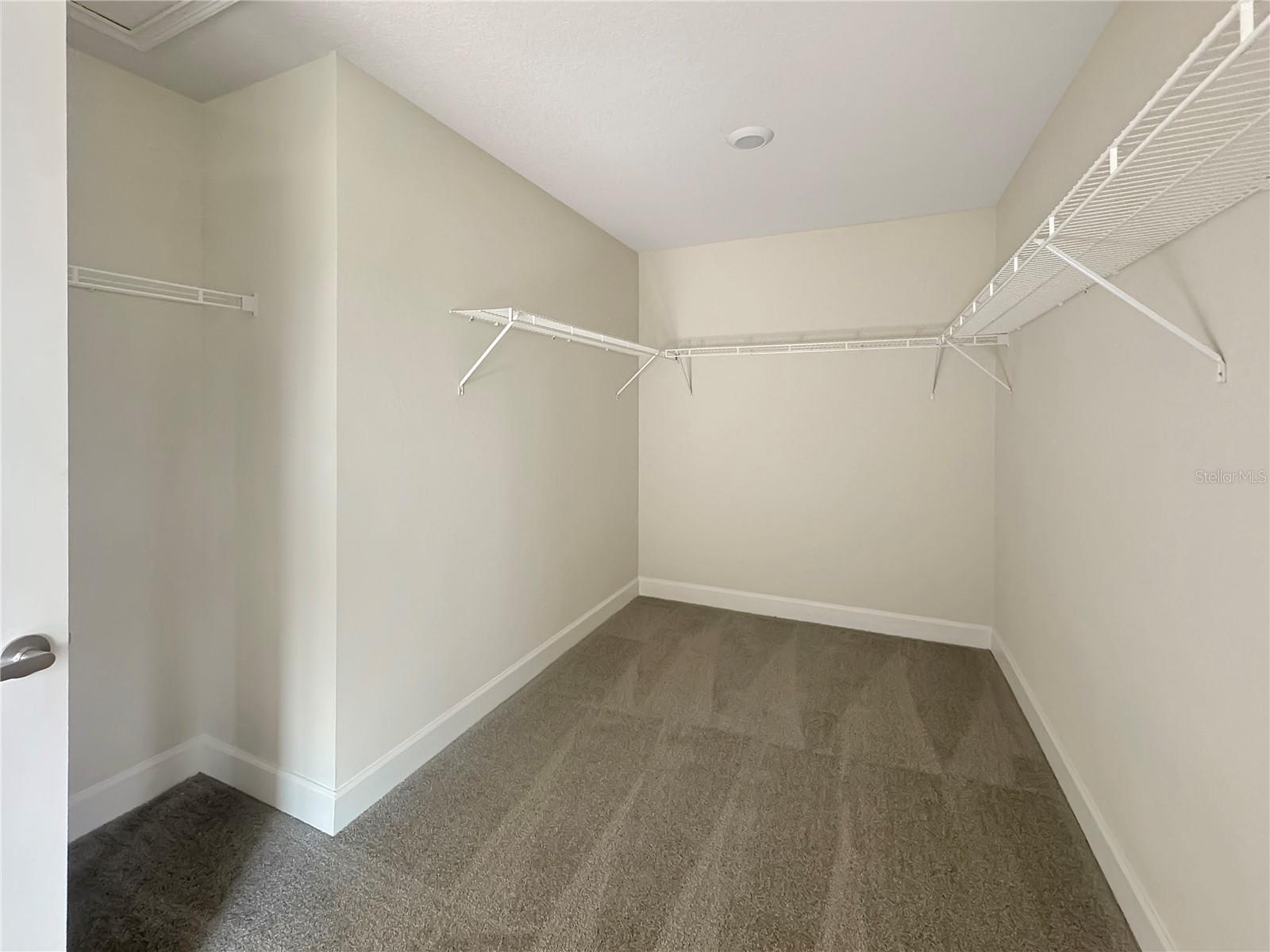 Image 12 of 17 For 3696 Sagefield Drive