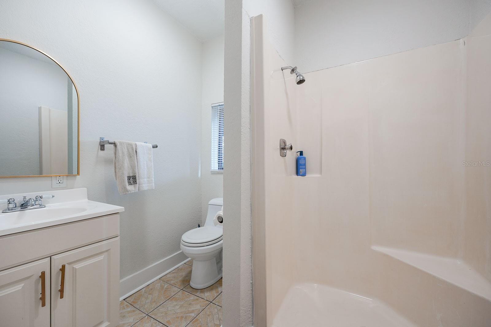 Image 12 of 35 For 310 Anderson Street A + B