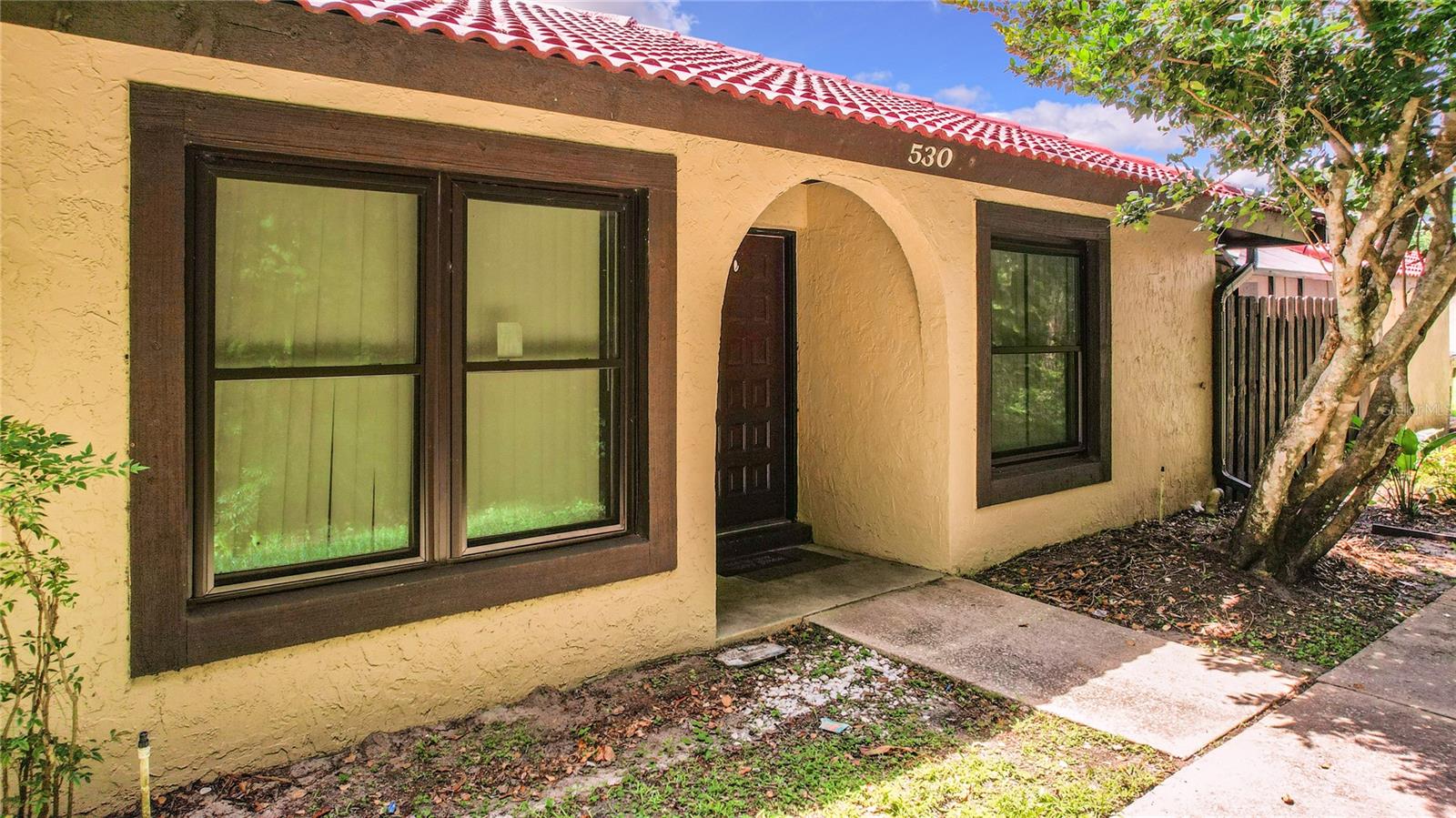 Image 2 of 56 For 530 Hunter Circle 248