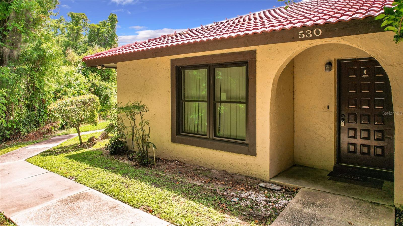 Image 3 of 56 For 530 Hunter Circle 248