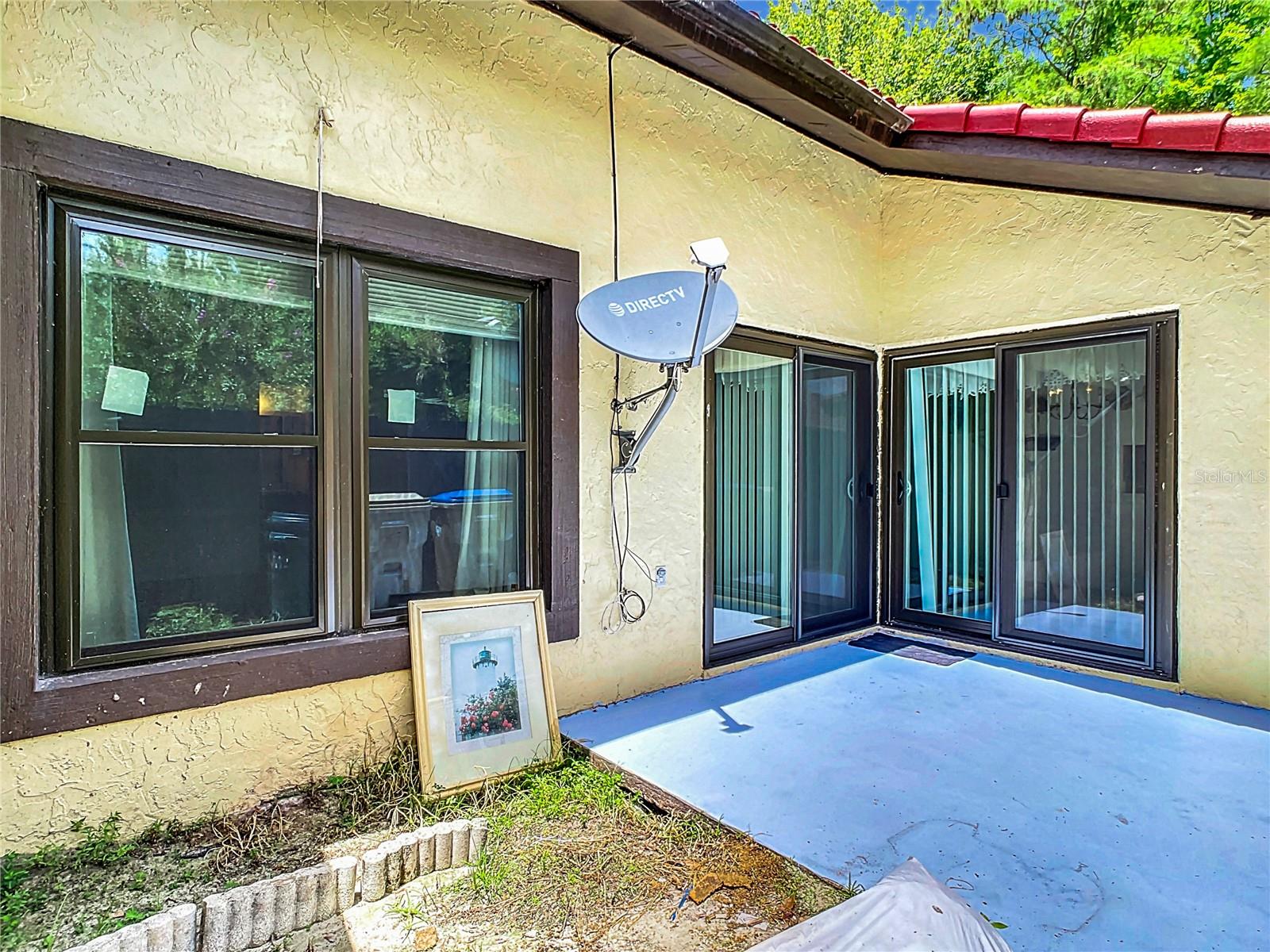 Image 43 of 56 For 530 Hunter Circle 248