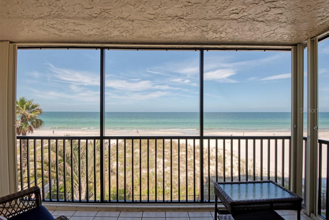 Image 1 of 47 For 18304 Gulf Boulevard 219