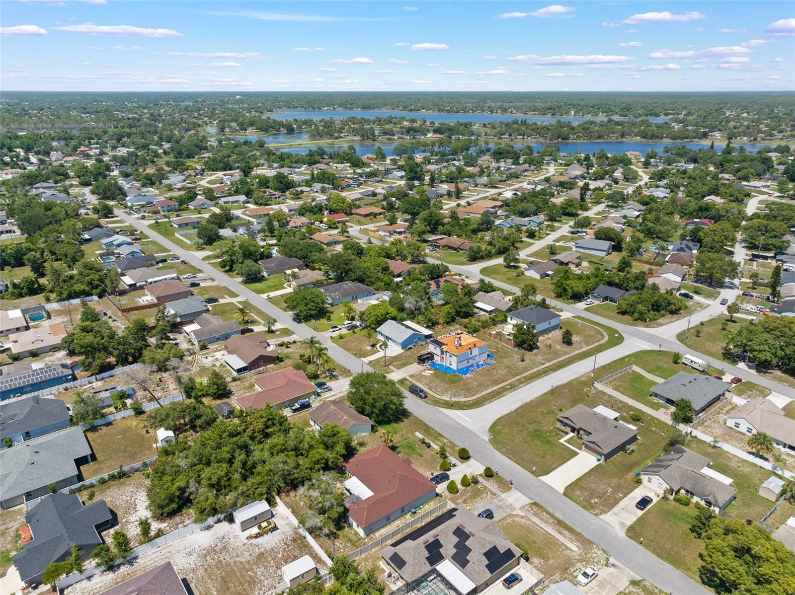 Image 37 of 38 For 809 Mentmore Circle