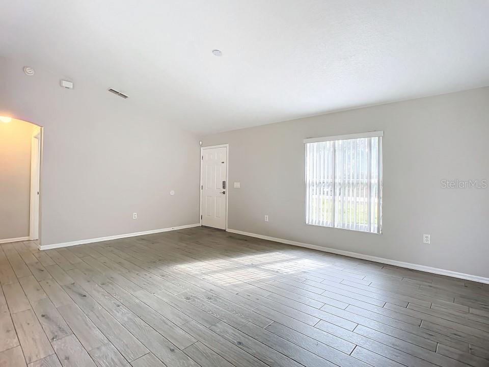 Image 5 of 48 For 1440 Tune Avenue