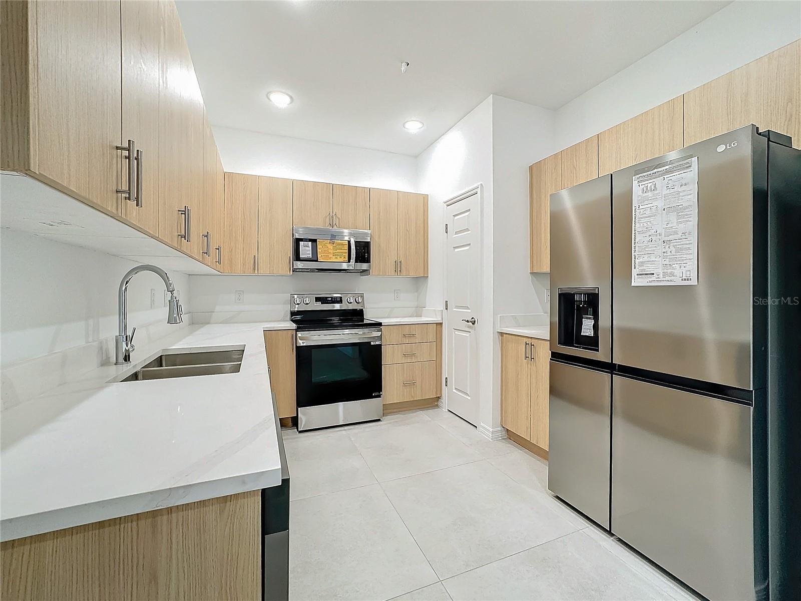 Image 22 of 70 For 1714 Barton Towne Circle