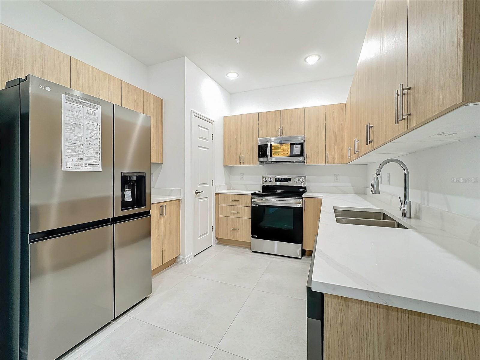 Image 22 of 70 For 1712 Barton Towne Circle
