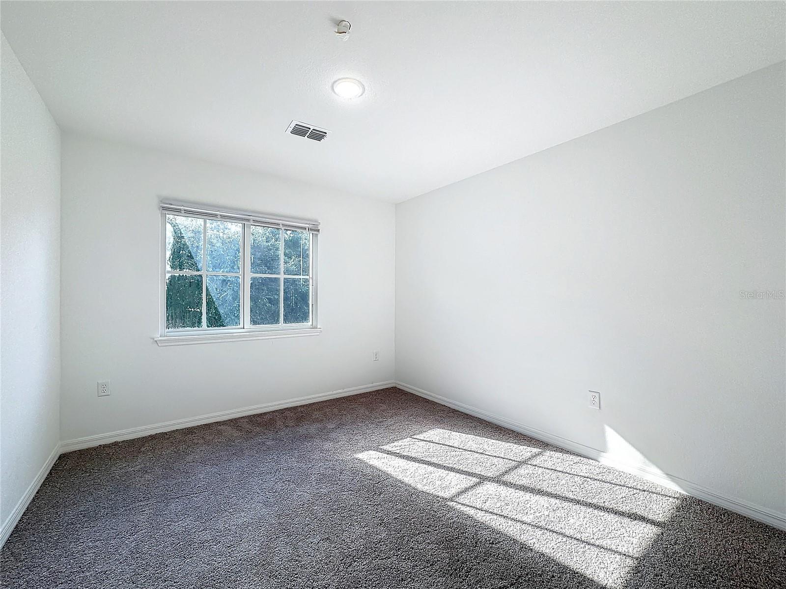 Image 33 of 70 For 1712 Barton Towne Circle