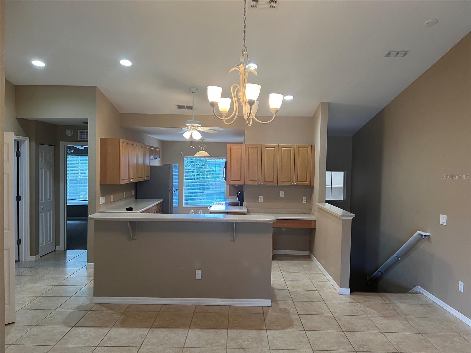 Image 2 of 5 For 5390 Admiral Way  12-202