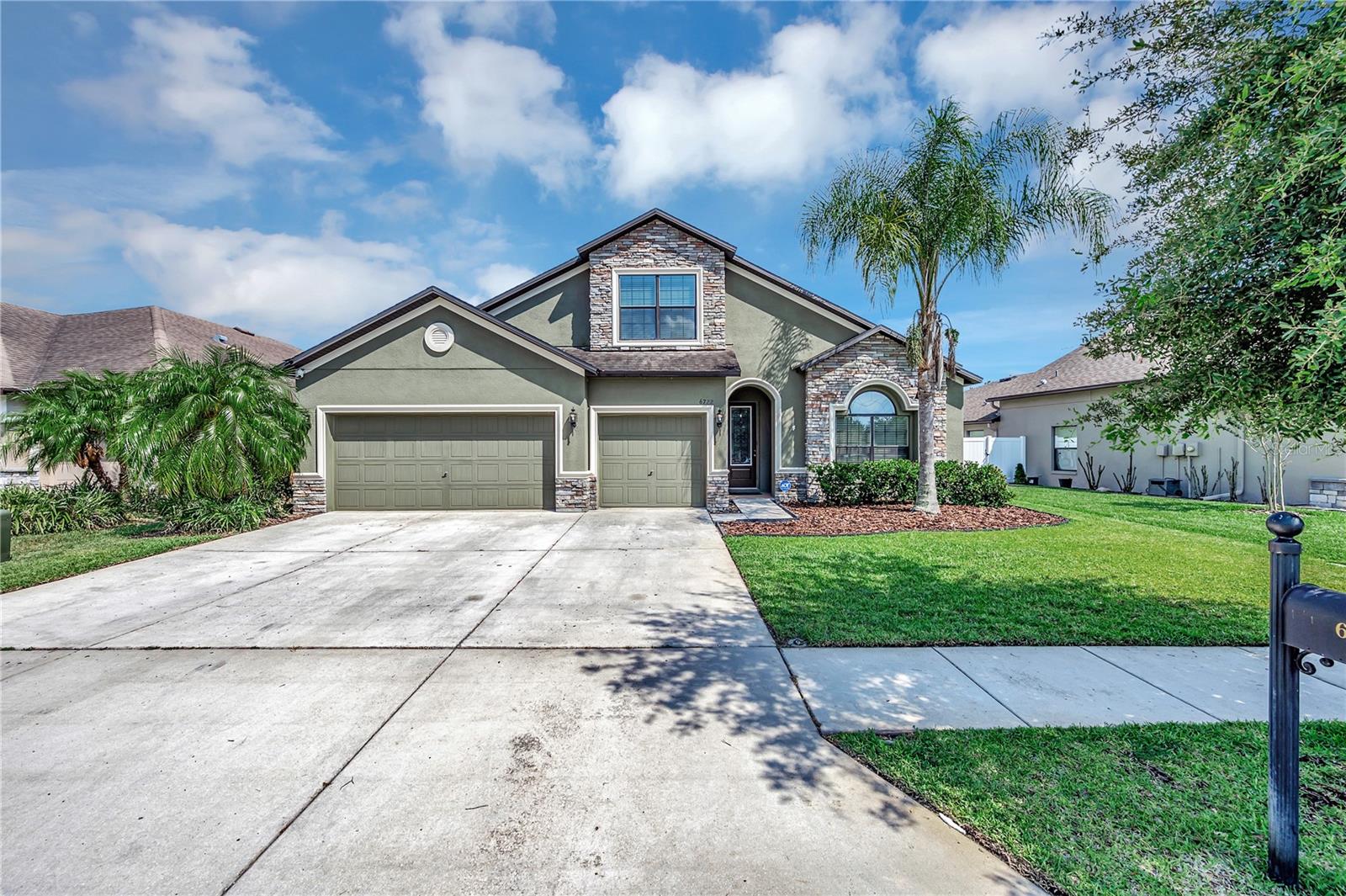 Details for 6722 Wild Elm Court, WESLEY CHAPEL, FL 33545