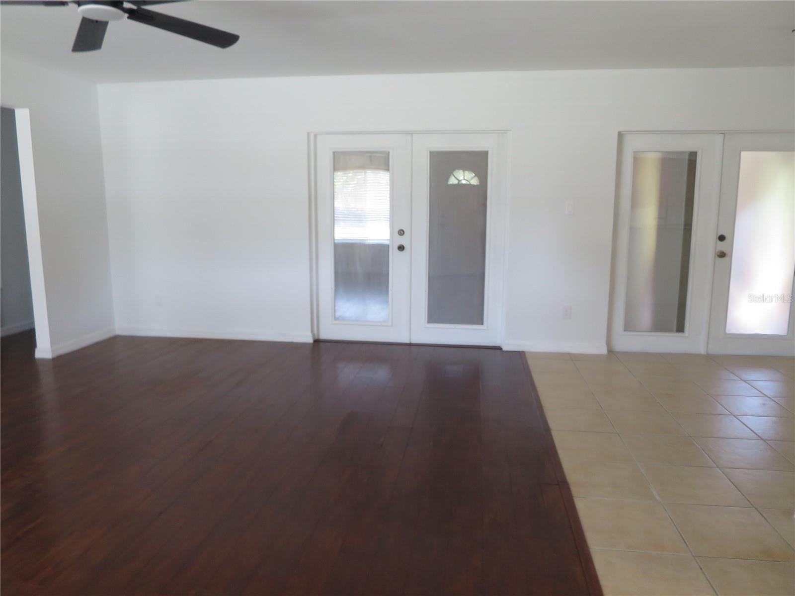 Image 17 of 41 For 10602 Whitman Circle