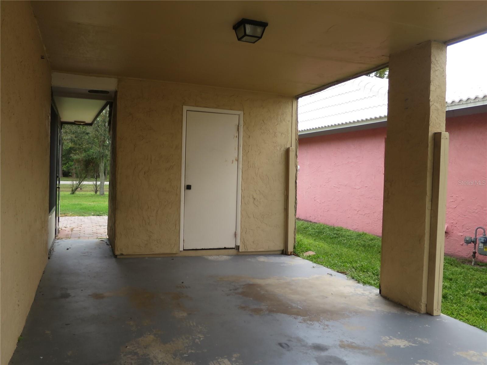 Image 3 of 41 For 10602 Whitman Circle