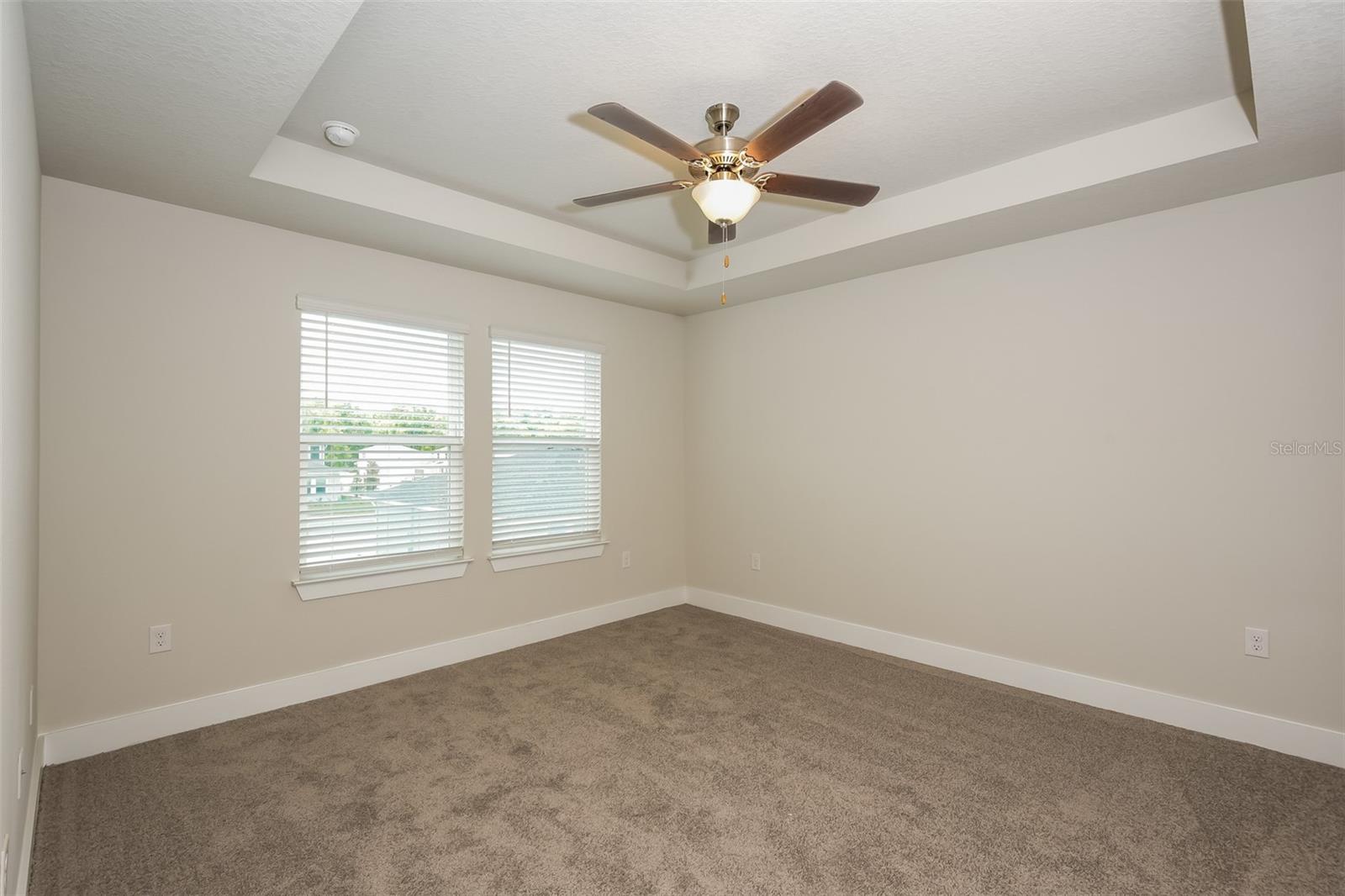 Image 8 of 17 For 812 Voorhis Avenue