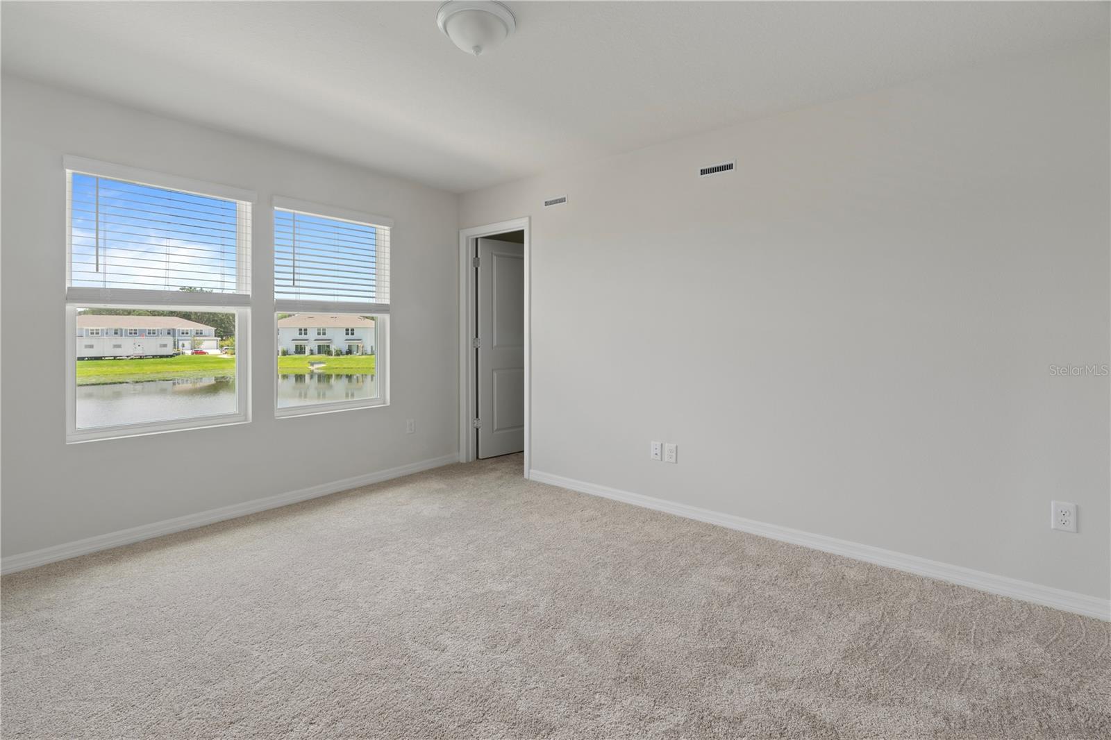 Image 16 of 47 For 2609 Bright Jewel Street 2909